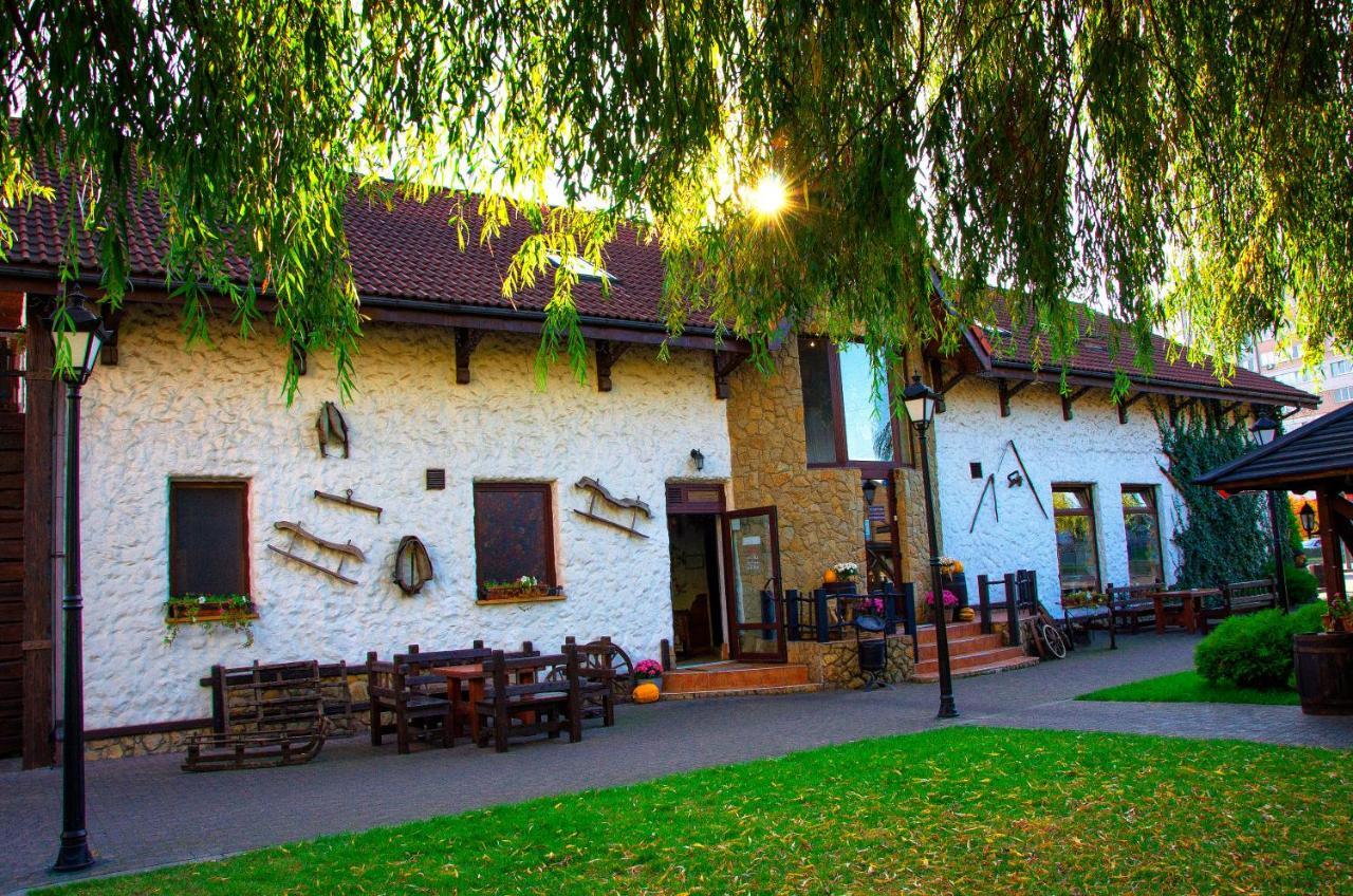 Hotel Complex Legenda Ivano-Frankivsk Exterior foto